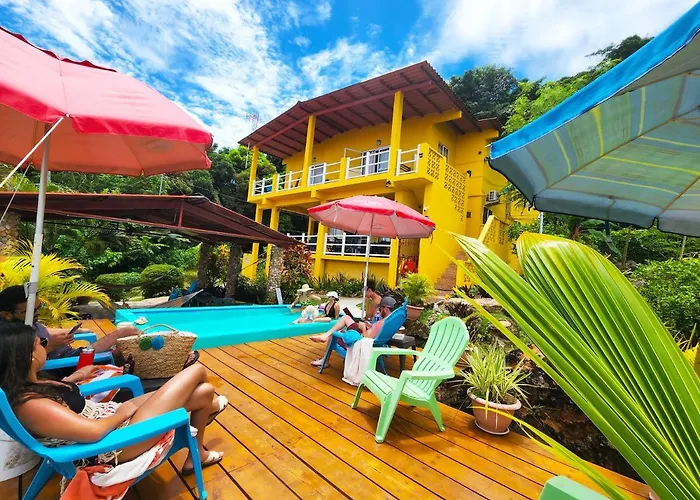 Cerrito Tropical Eco Lodge