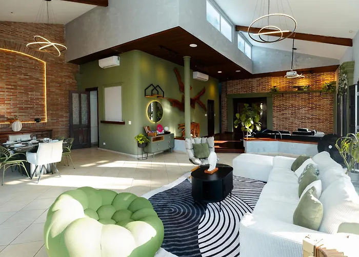 The Arco Chato Penthouse By Acomodo Casco Viejo